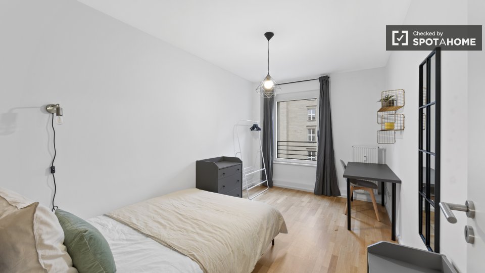 Room, Friedrichstraße, Berlin