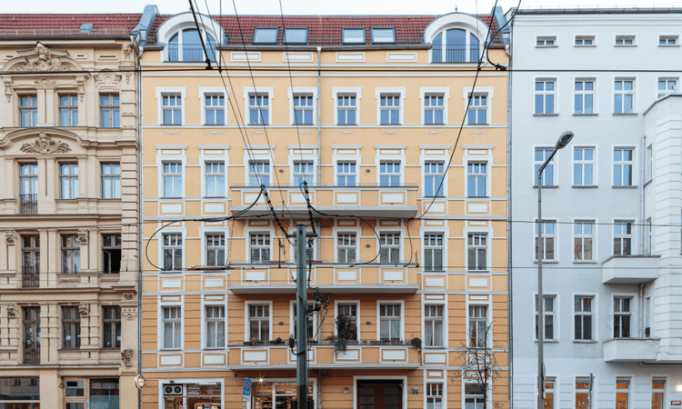 How do German politicians want to tackle the rental crisis?