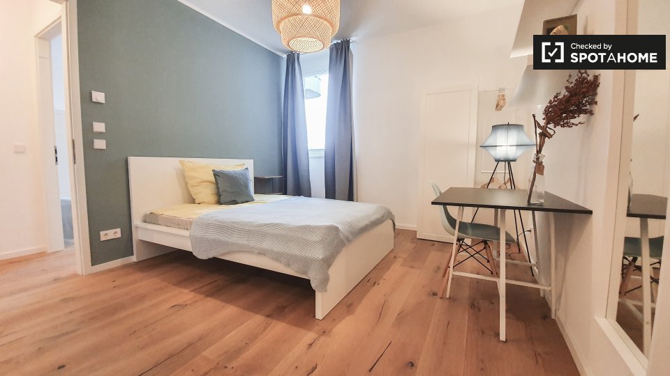 Room, Nazarethkirchstraße, Berlin