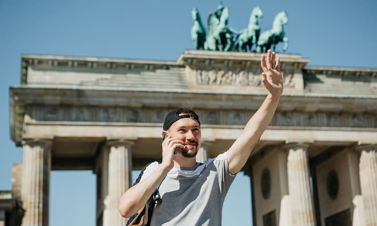 German mobile operators want to work together to close "dead zones"