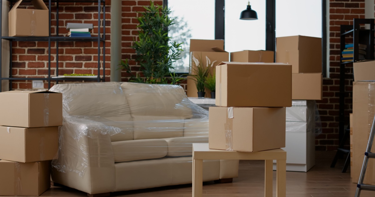 Moving overseas in the summer? How to prepare for an international move to and from the Netherlands