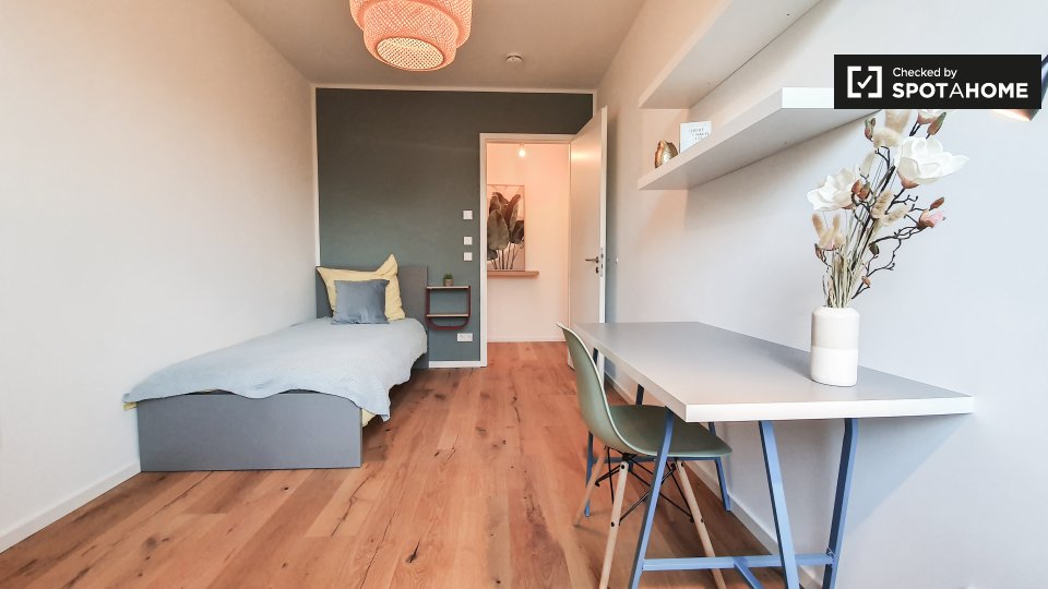 Room, Nazarethkirchstraße, Berlin
