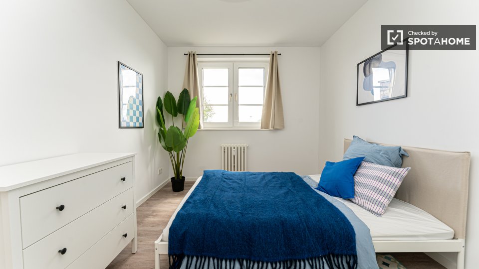 Room, Müllerstraße, Berlin