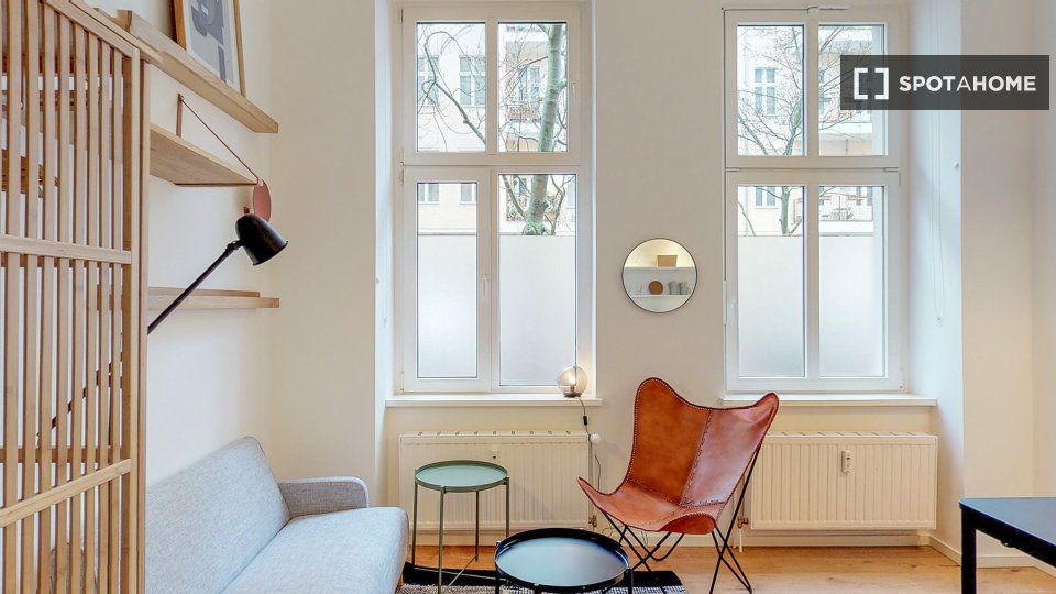 Apartment, Paul-Robeson StraßeA/1B, Berlin