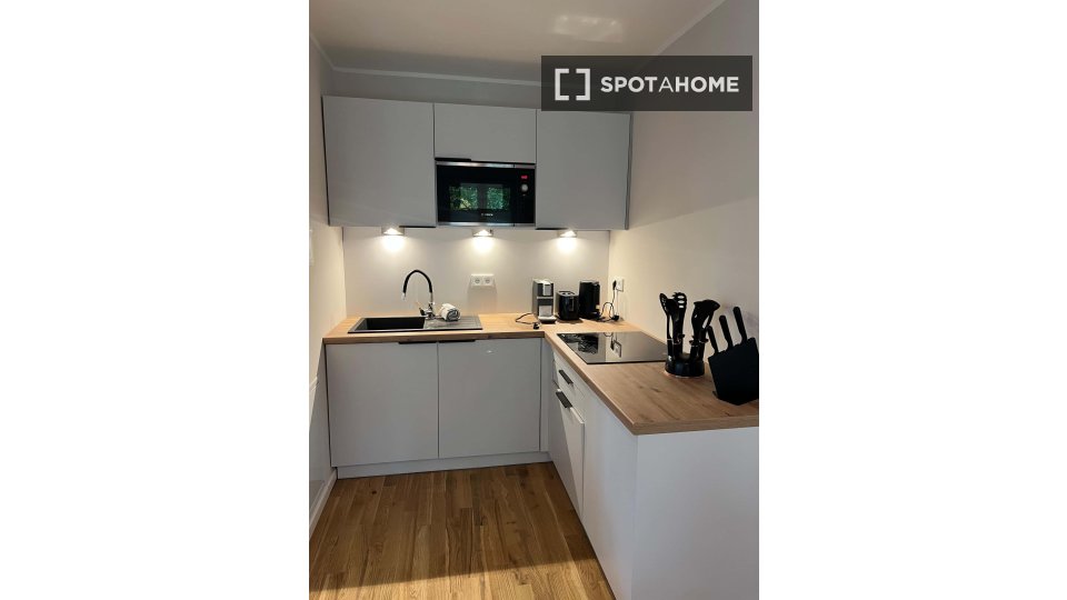 Apartment, Geschwister-Scholl-Straße, Berlin
