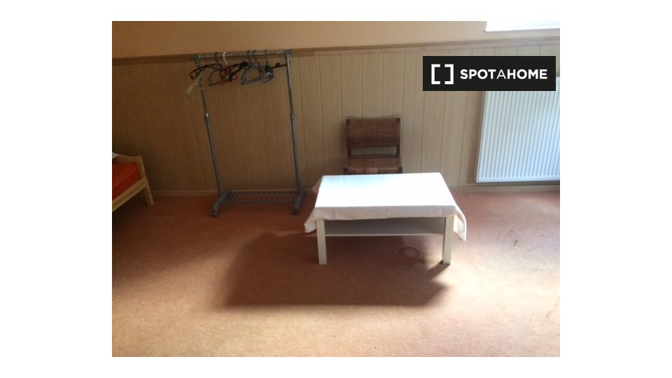 Room, Seegefelder Weg, 13591 Berlin, Germany, Berlin