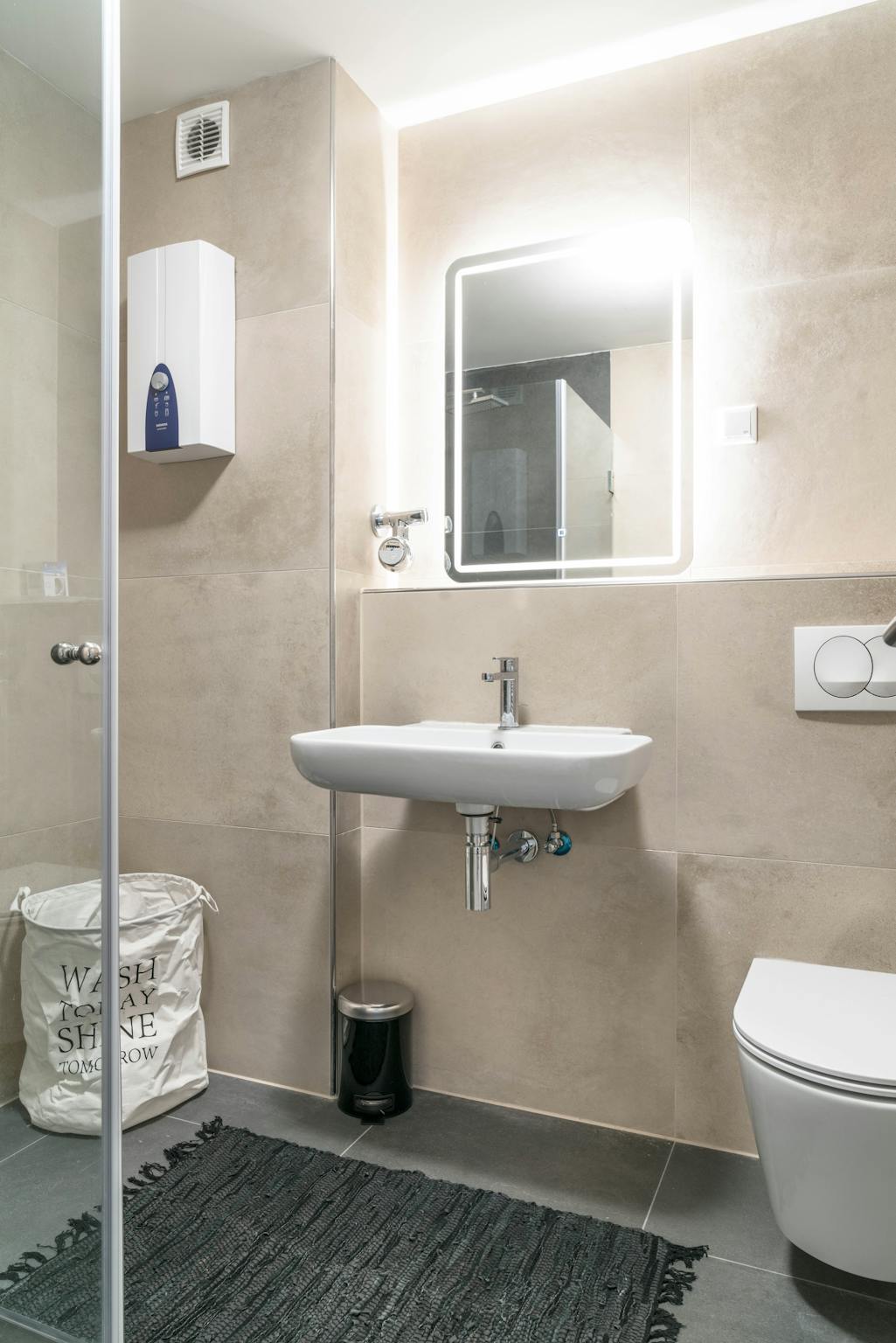 Apartment, Leibnizstraße, Berlin