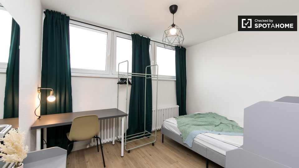 Room, Bismarckstraße, Berlin
