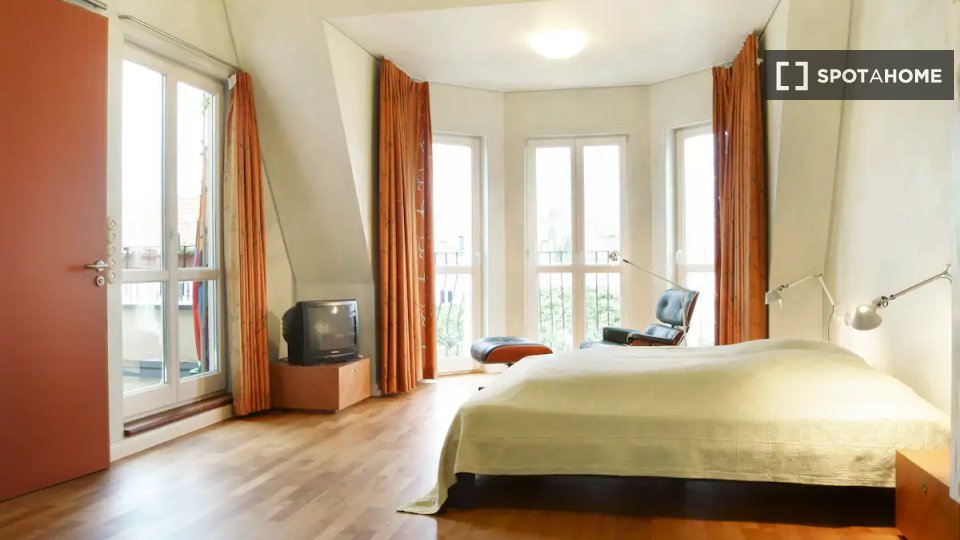 Apartment, Wilhelm-Kuhr-Straße, Berlin