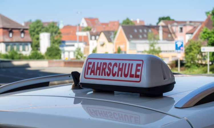 Record number of people taking driving tests in Germany - 40 percent fail