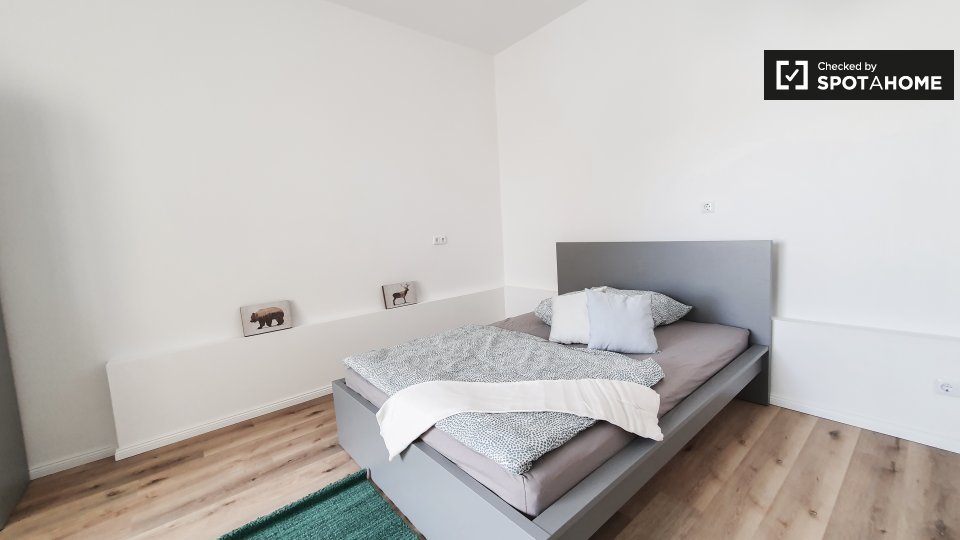 Room, Residenzstraße, Berlin