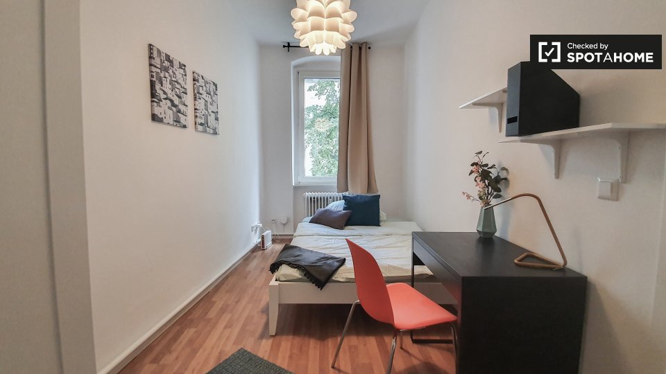Room, Badensche Str.A, Berlin