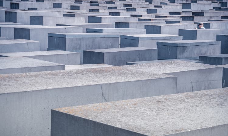 Holocaust Memorial Day: Survivor appeals to Bundestag to keep victims' memory alive