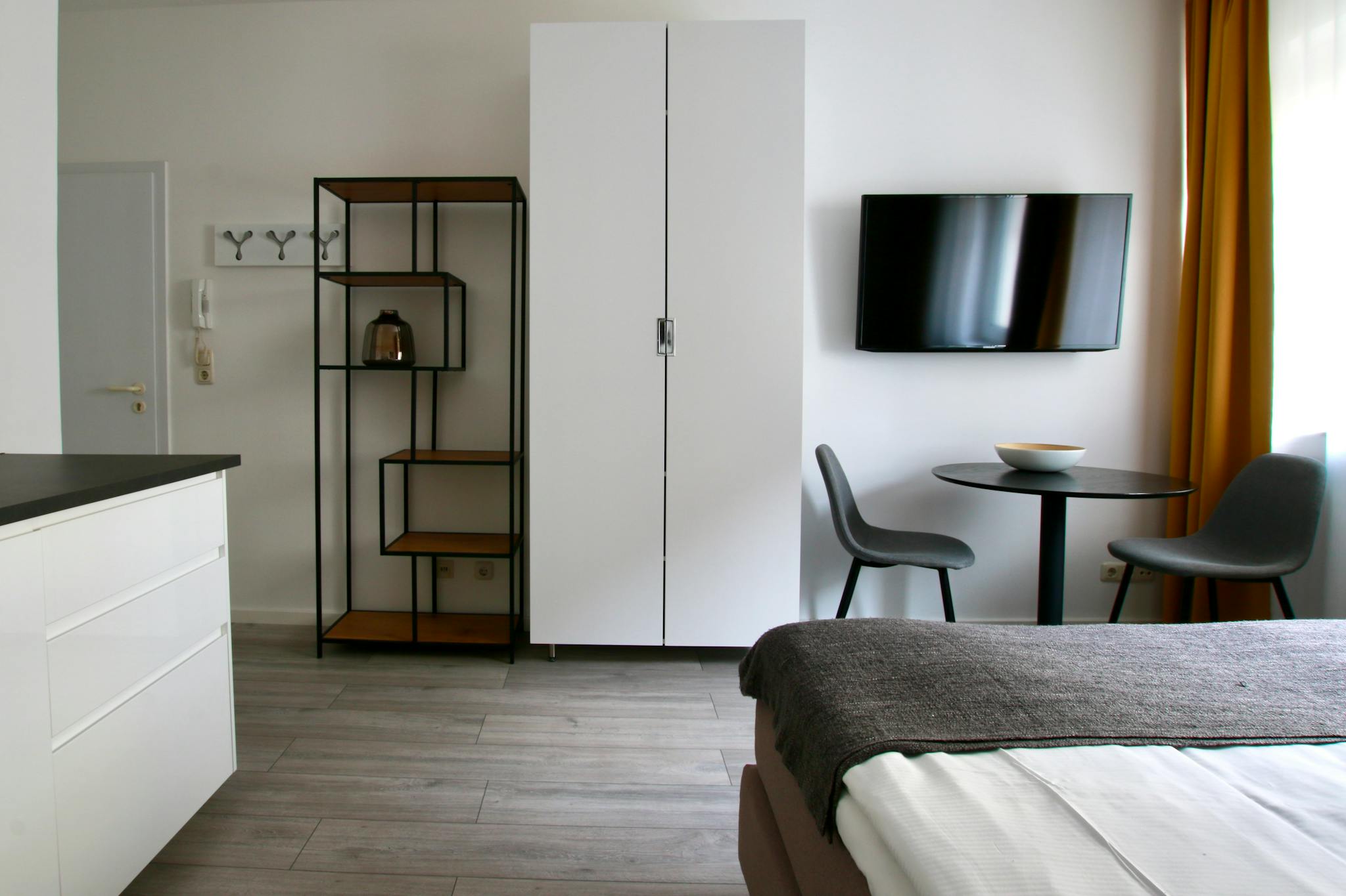 Apartment, Limburger Straße, Cologne
