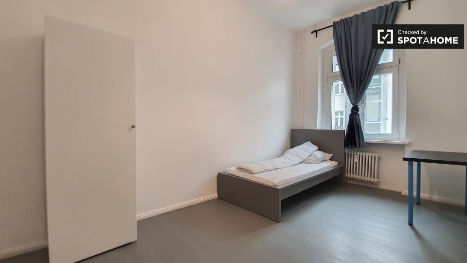 Room, Kottbusser Damm-30, Berlin