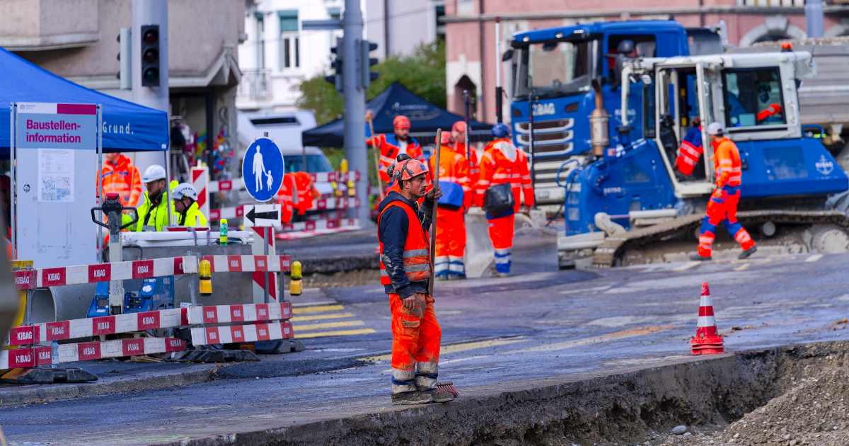How do working hours in Switzerland compare to the rest of Europe?