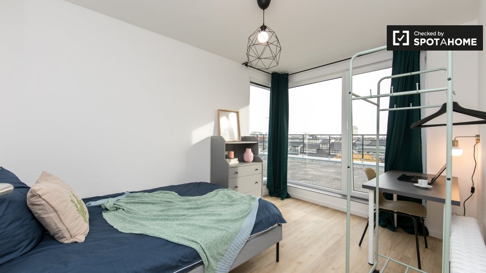 Room, Bismarckstraße, Berlin