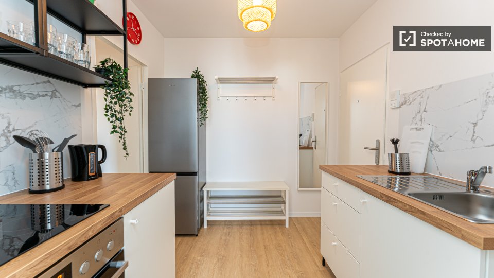 Room, Richardstraße, Berlin