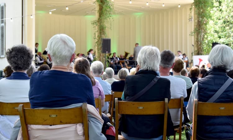 Retiring one year later reduces life expectancy, German-Spanish study reveals