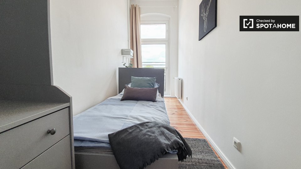 Room, Holländerstraße, Berlin