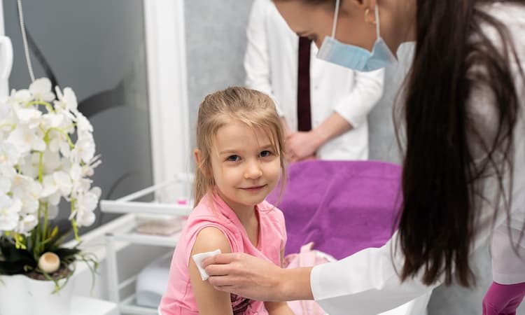 German health minister expects children’s COVID vaccine in 2022
