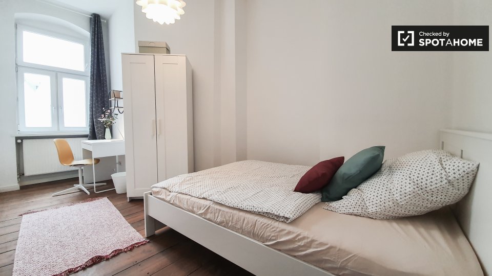Room, Weimarische Str., Berlin