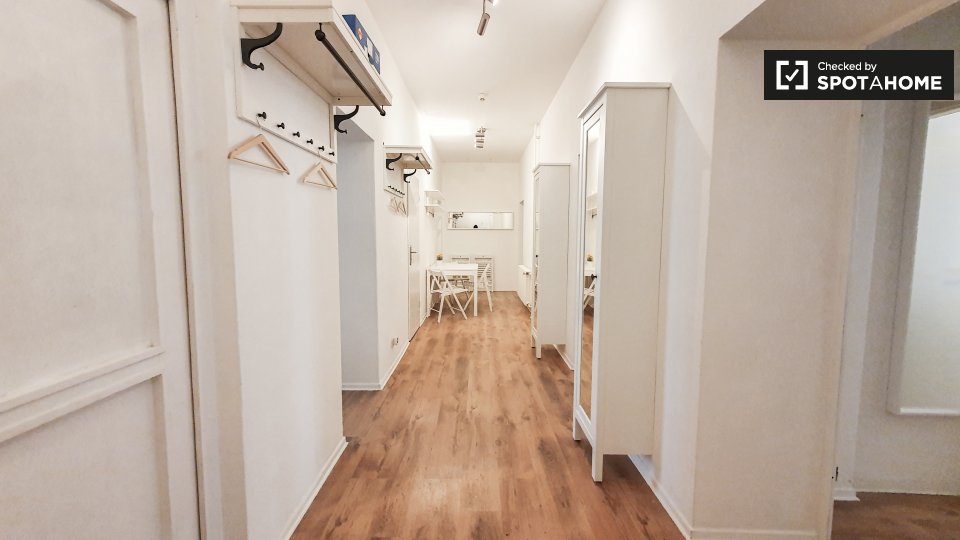 Room, Köpenicker Str.A, Berlin