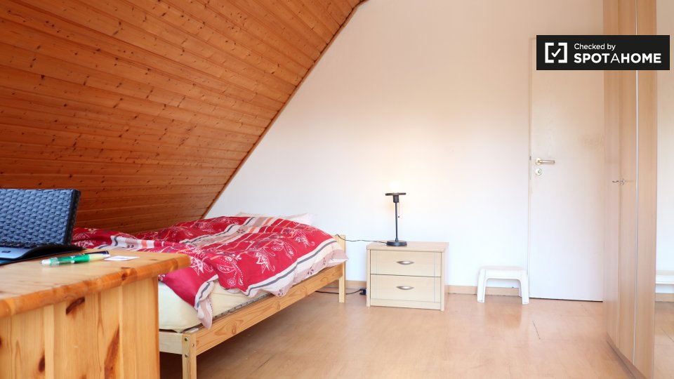 Room, Seegefelder Weg, 13591 Berlin, Germany, Berlin