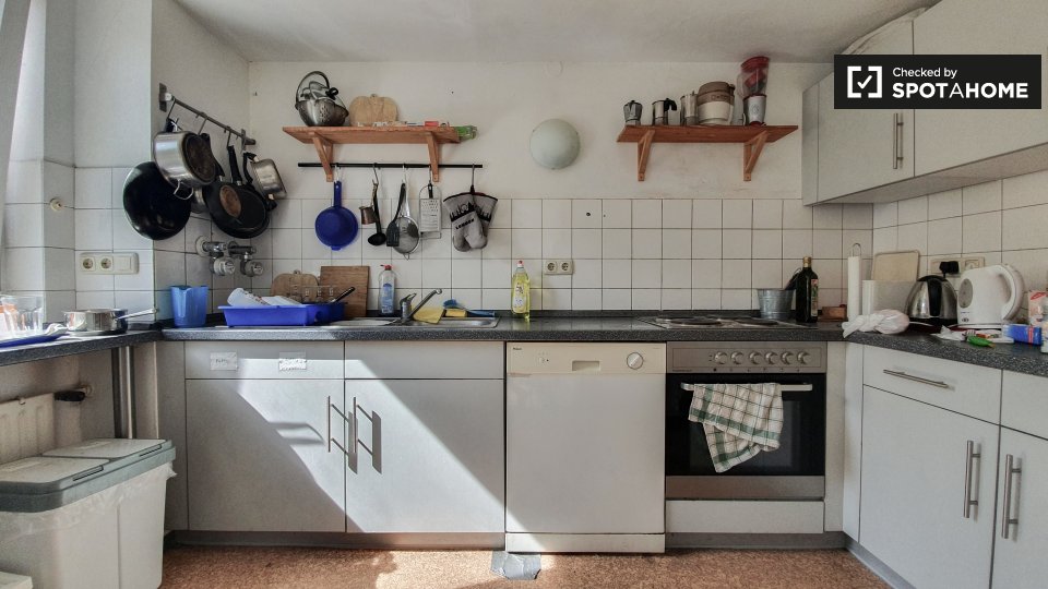 Room, Gneisenaustraße, Berlin