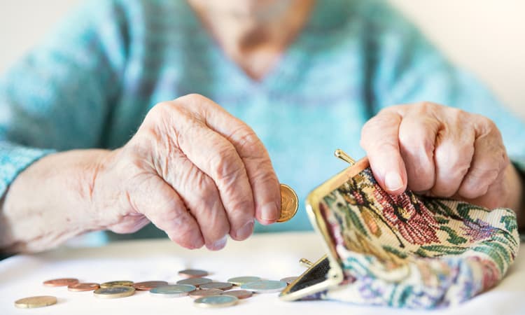 Female pensioners in Germany receive 26 percent less than men