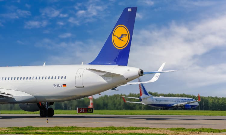 More strikes looming as Lufthansa pilots vote for industrial action