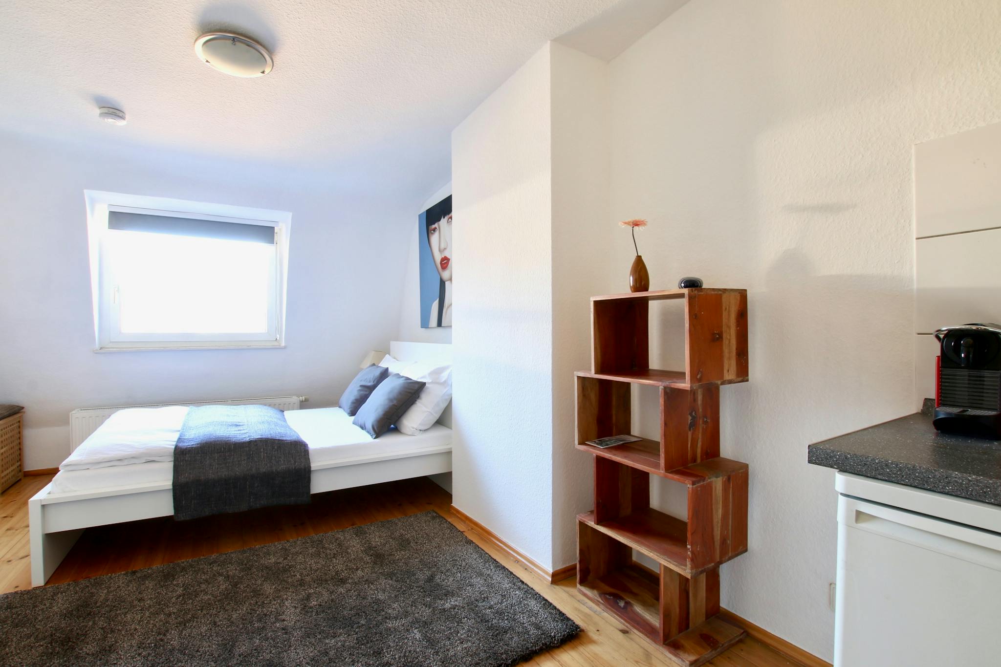 Apartment, Roonstraße, Cologne