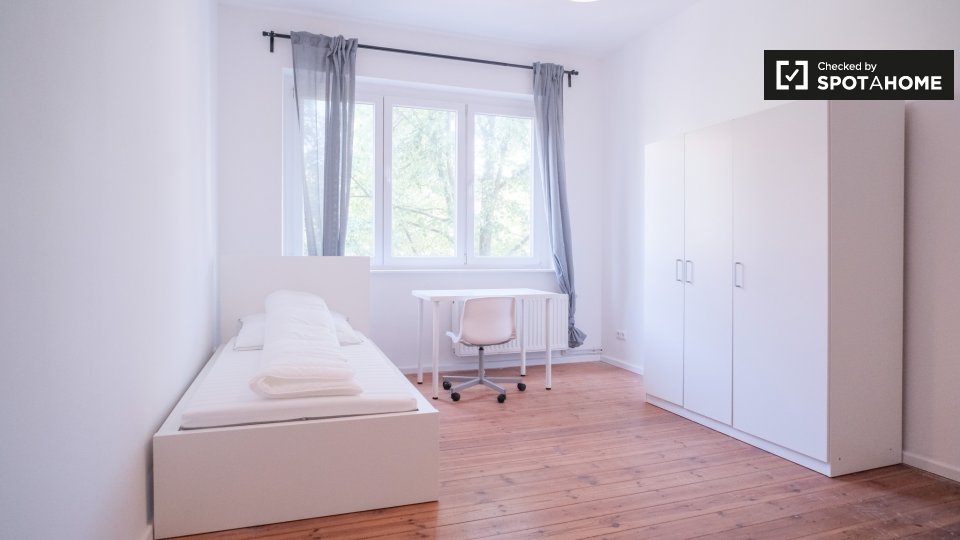 Room, Braunlager Str., Berlin
