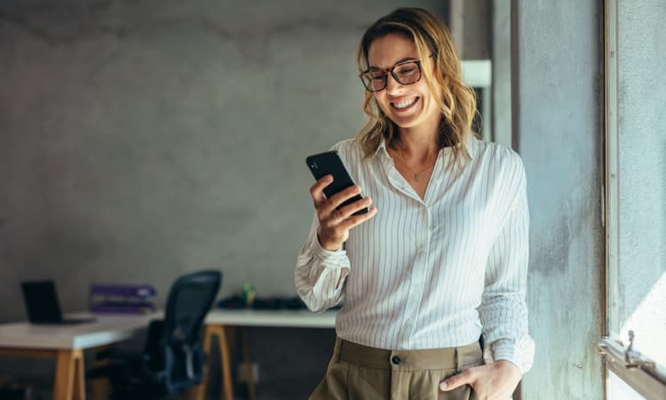 Stay connected with Vodafone Red Business Prime Plus