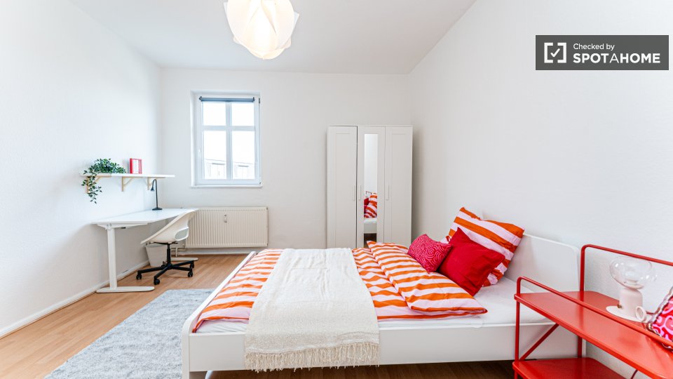 Room, Dörpfeldstraße, Berlin