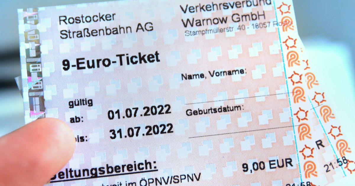 9-euro ticket could help bring down rising prices again, say Greens