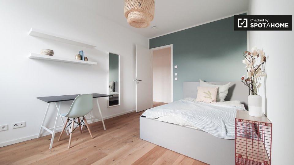 Room, Nazarethkirchstraße, Berlin