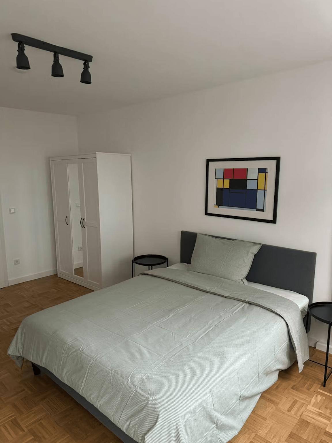 Apartment, Roßstraße, Dusseldorf