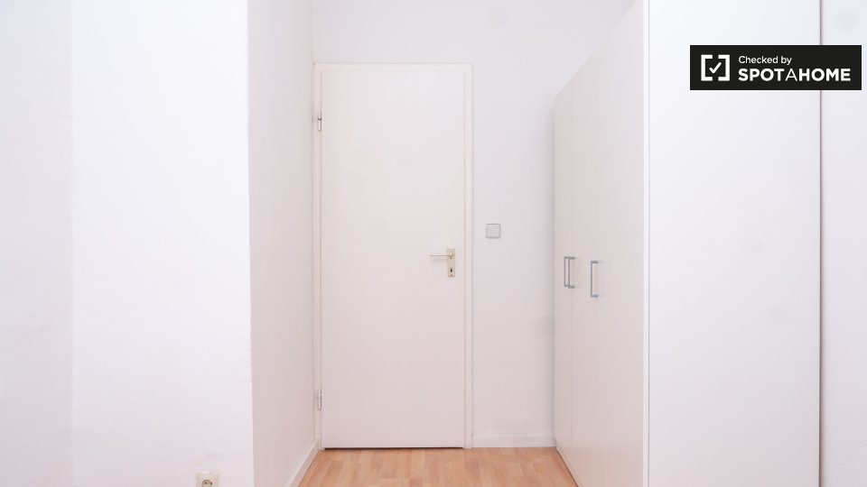 Room, Mehringdamm, Berlin