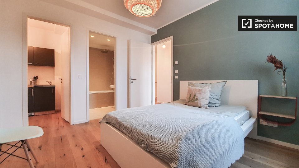 Room, Nazarethkirchstraße, Berlin