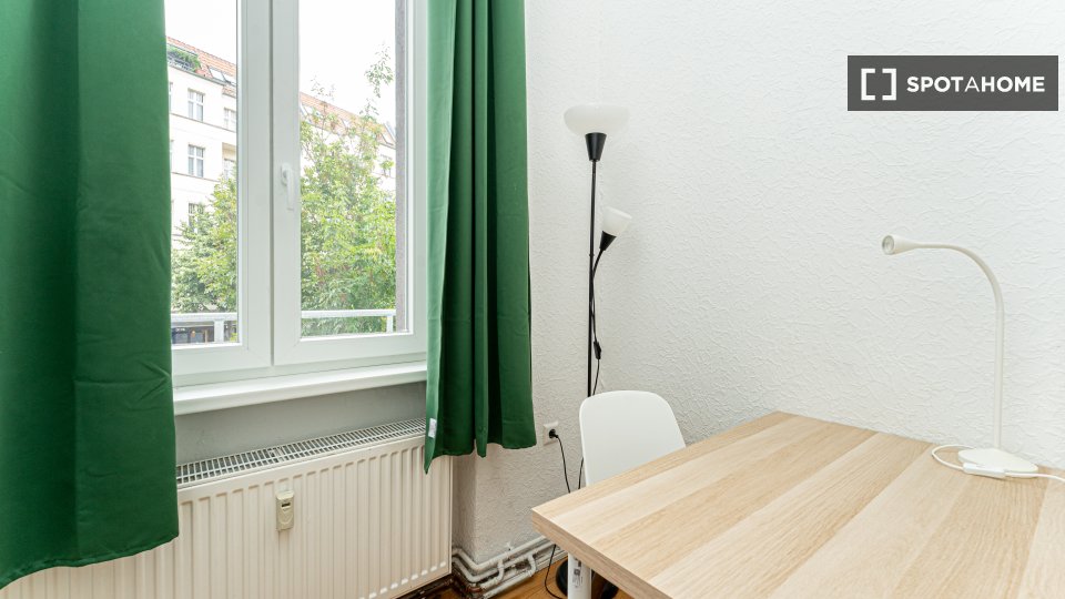 Room, Boxhagener Str., Berlin
