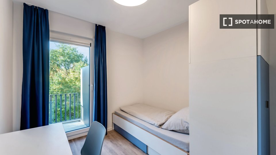 Room, WG-HH-WG-5, Berlin