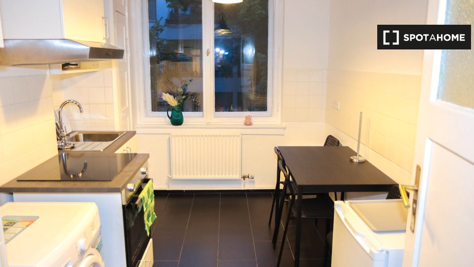 Room, Lauterberger Str., Berlin