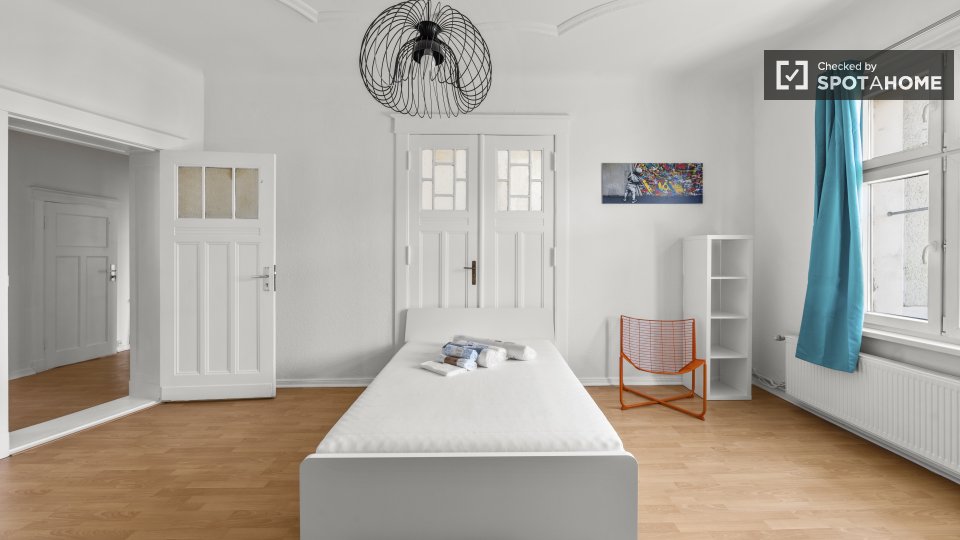 Room, Hermannstraße, Berlin