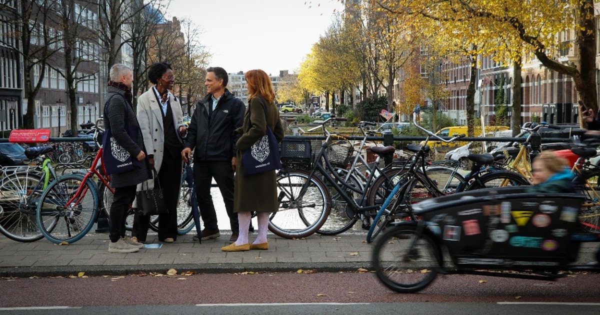 When people stop switching to English: A Dutch language milestone