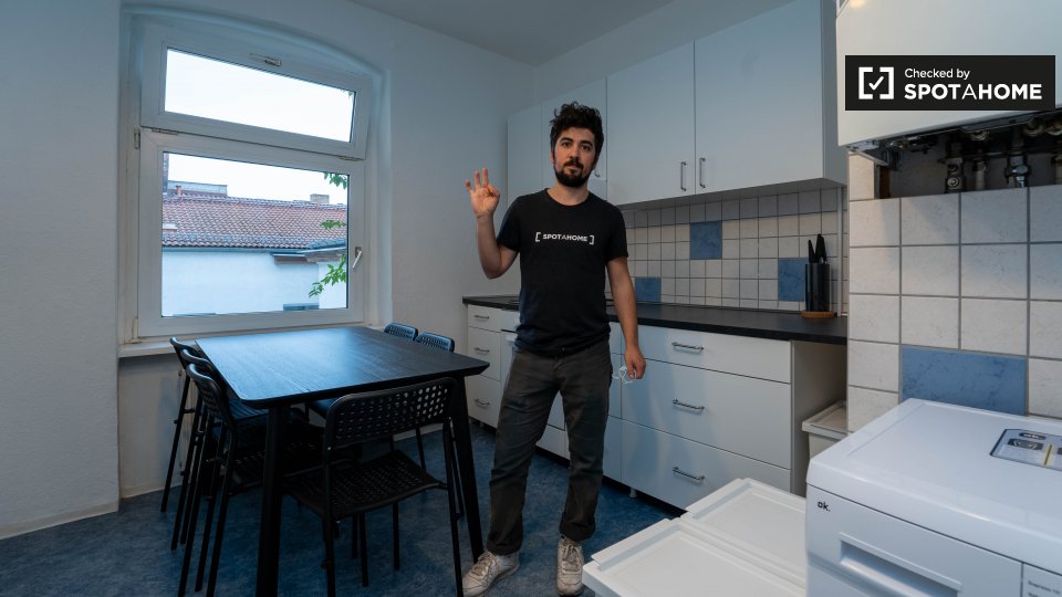 Room, Greifswalder Str., Berlin