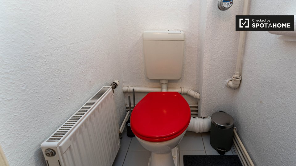Room, Greifswalder Str., Berlin