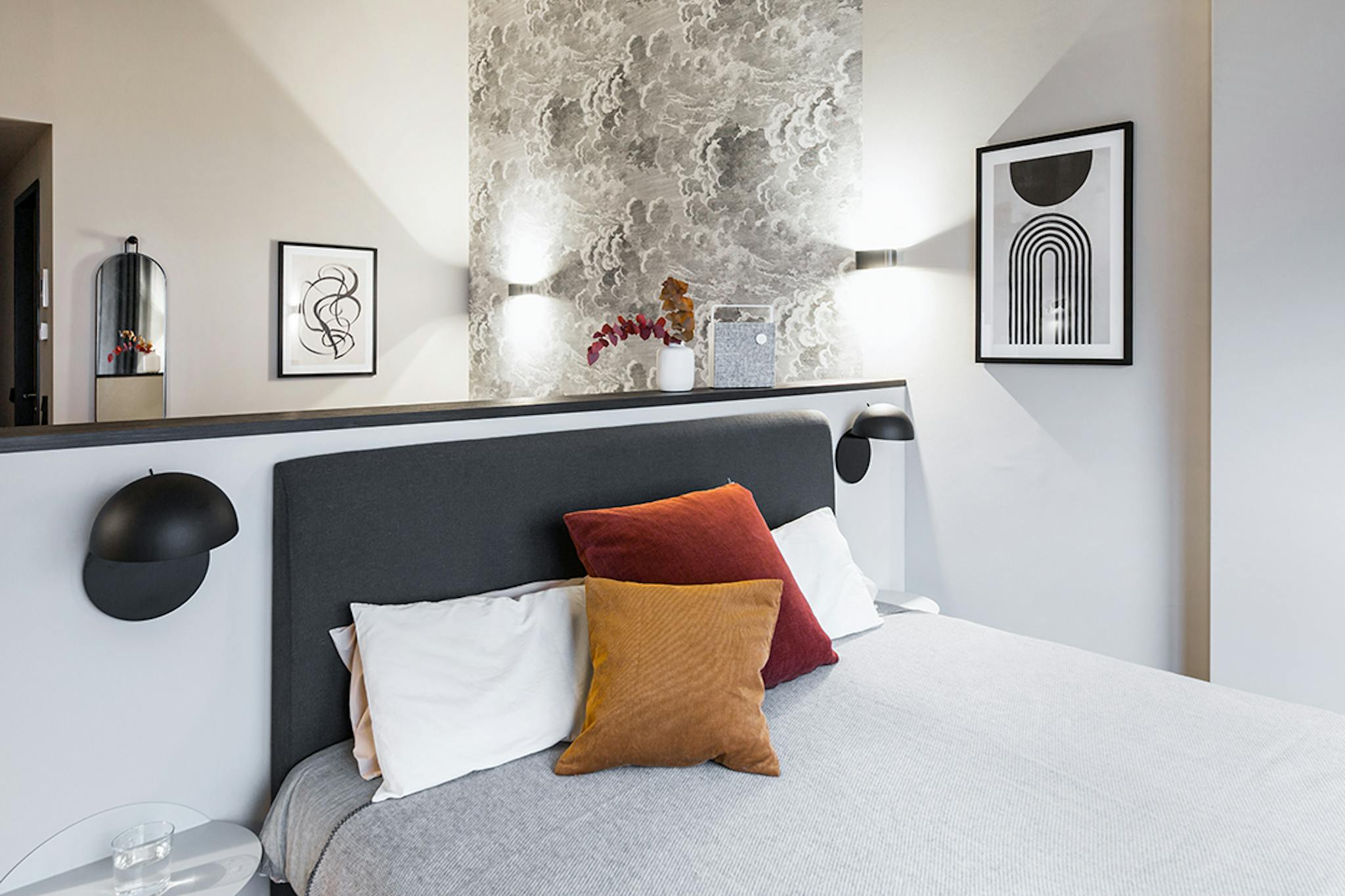 Apartment, Amelia-Mary-Earhart-Straße, Frankfurt