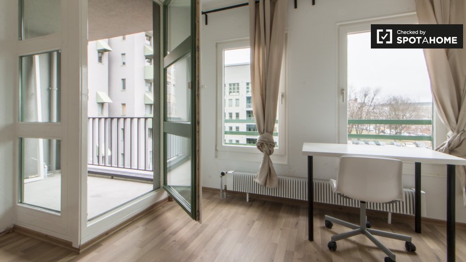 Room, CharlottenstraßeB, Berlin