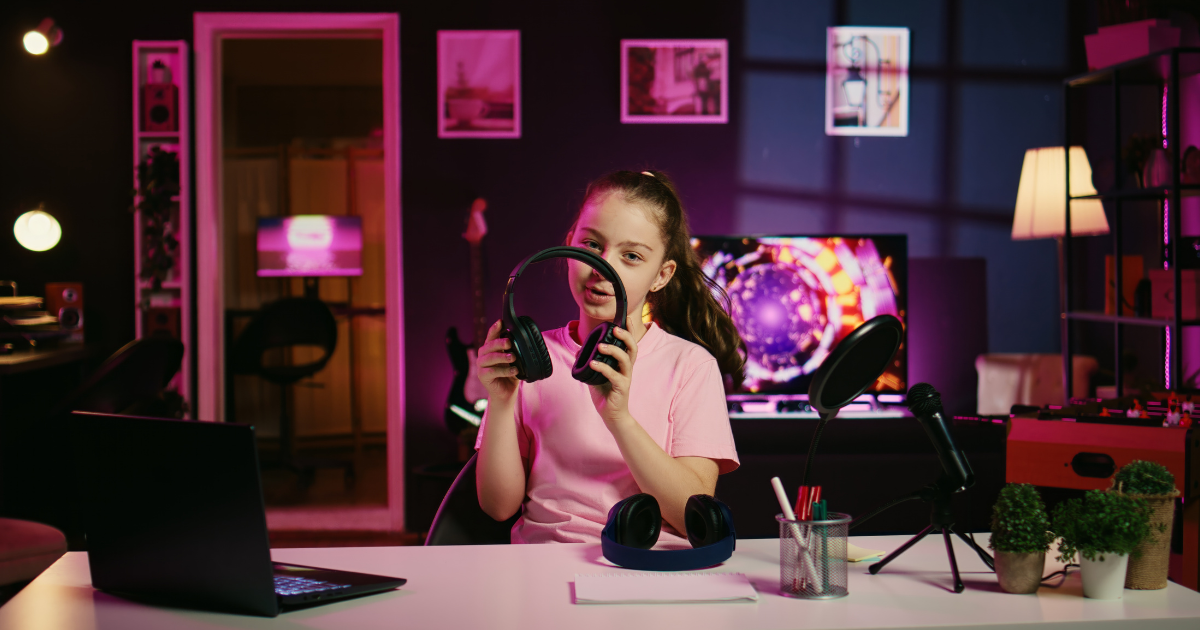 Dutch gov't to ban "kidfluencers" from making commercial content